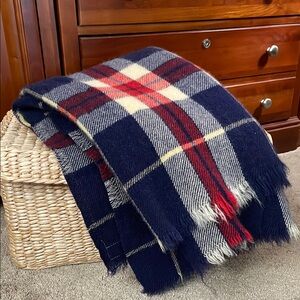 Troy Robe USA - 100% Virgin Wool Blanket Red and Blue Plaid